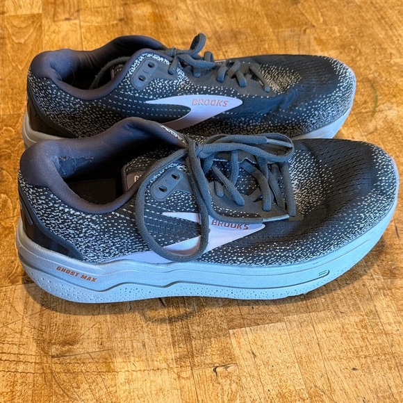 Brooks platform sneakers - Picture 2 of 4